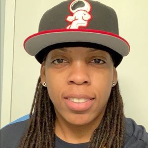 Meet your Posher, Yolanda